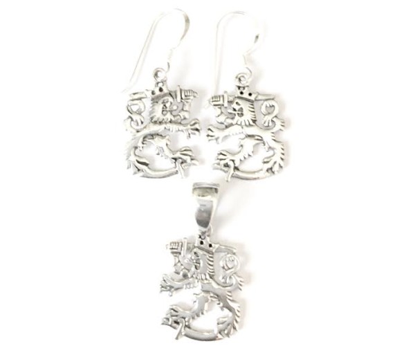 Suomileijona - Hopeinen korusetti