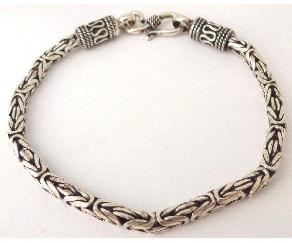 Viikinki - Hopeinen ranneketju / 3mm / 12,9-15,2g / 18-22cm