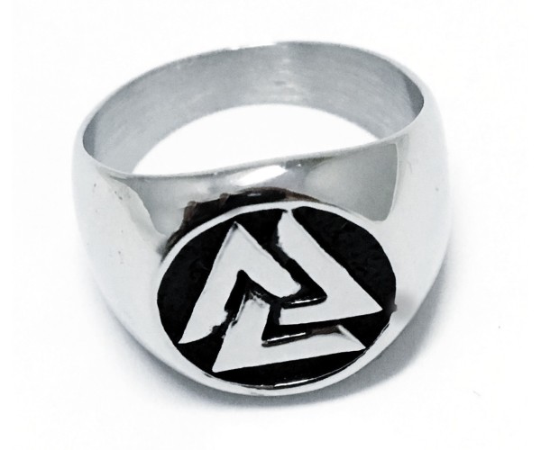 Valknut, Odinin symboli - Terässormus