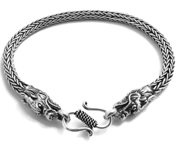 Dragon - Hopeinen ranneketju 4mm / 20-23g / 19-22,5 cm