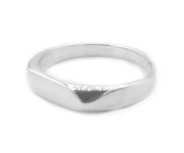 Tiera -  Hopeinen kantasormus